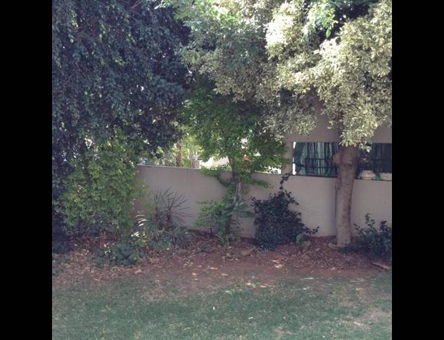 2 BEDROOM TOWNHOUSE FOR SALE IN SANDOWN